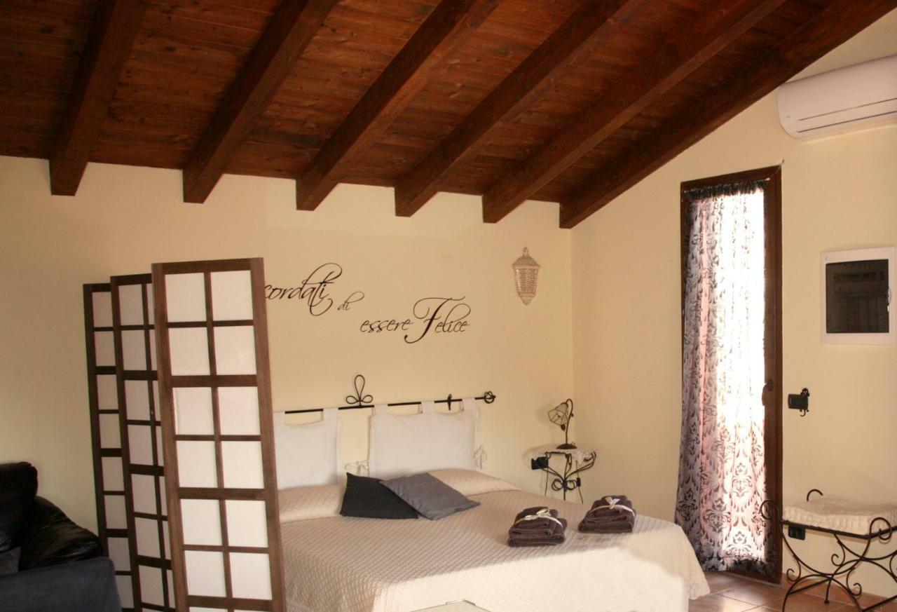 L'Isola Felice Apartment Monserrato Exterior photo